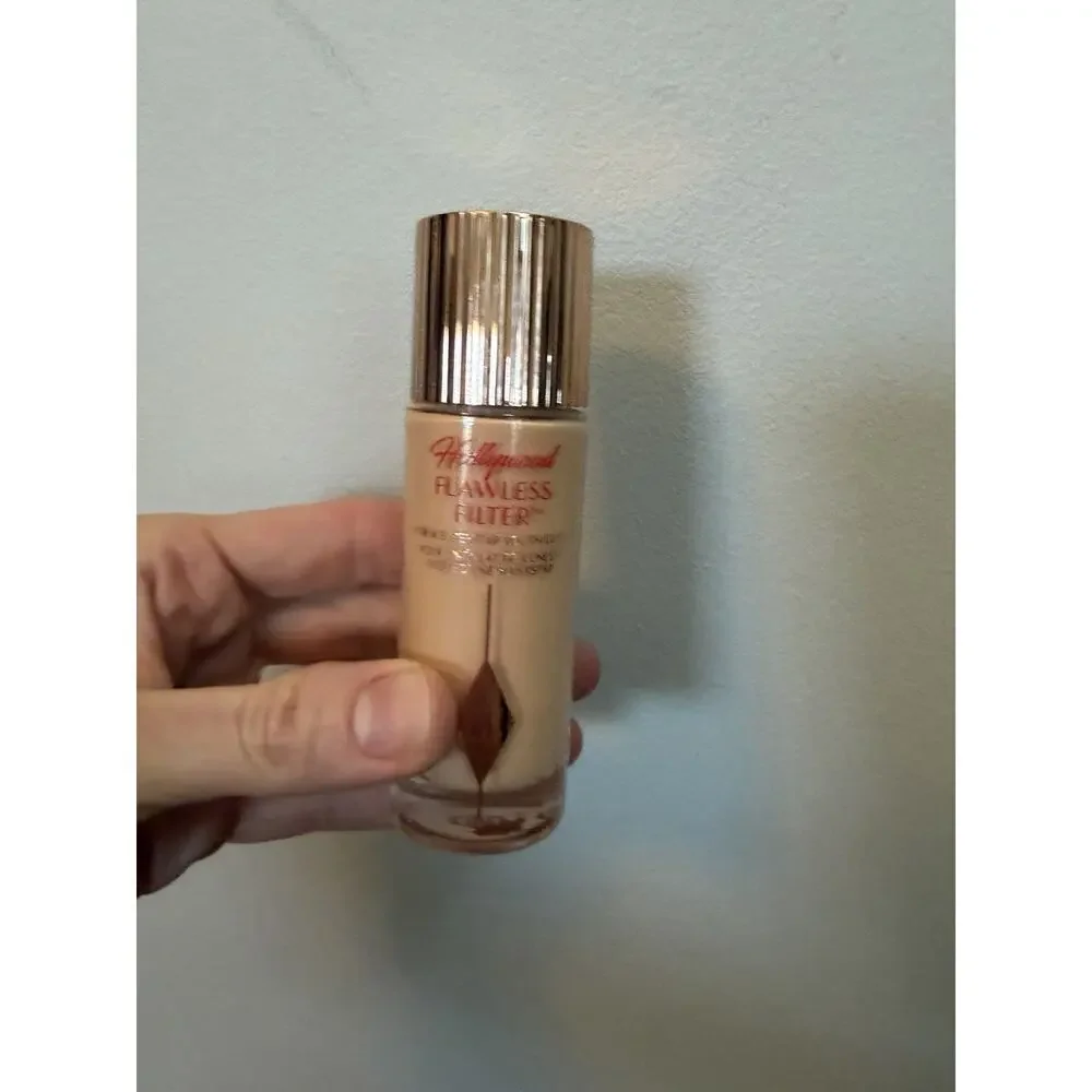 Charlotte Tilbury Hollywood Flawless Filter - 2.5 Fair/pale, 1oz NIB